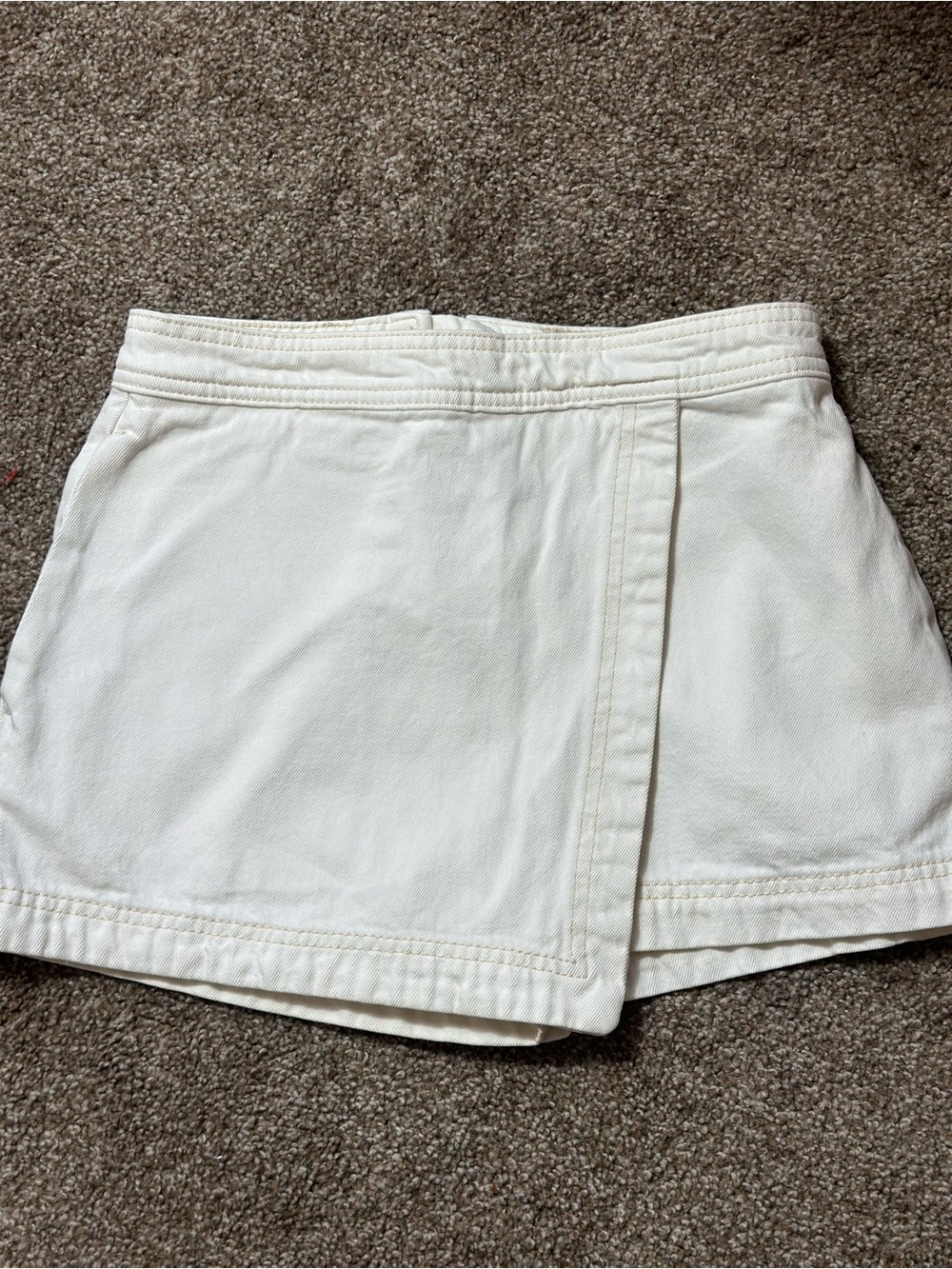 H&M Women's Cream Wrap-Front Shorts